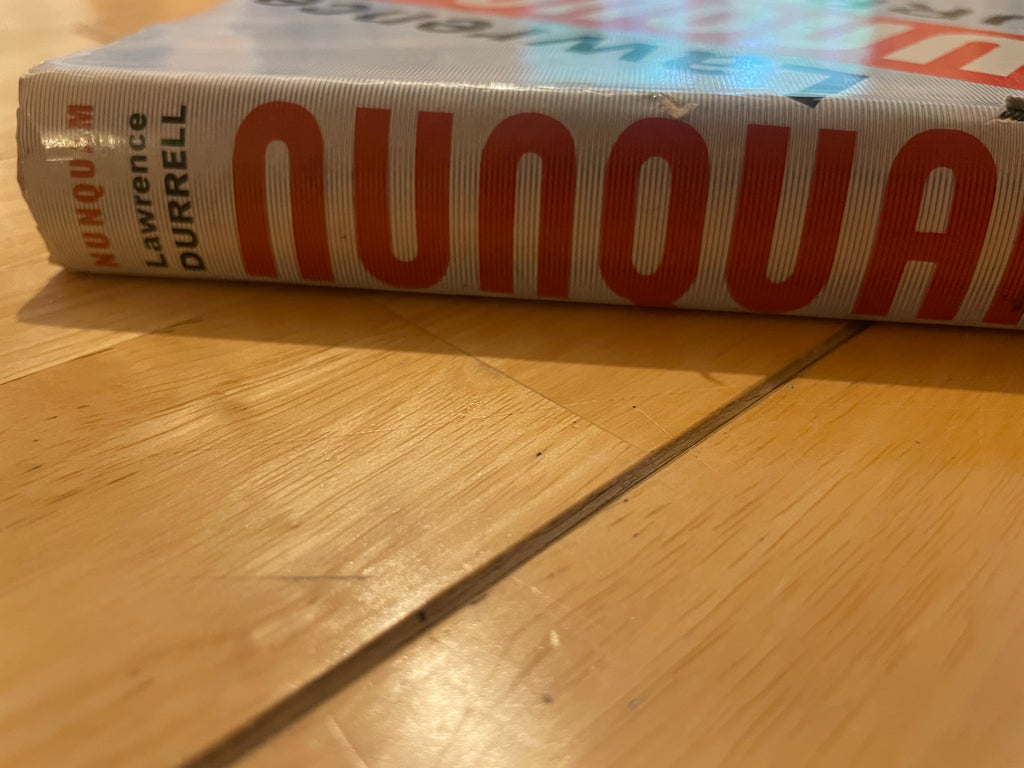 Nunquam - Lawrence Durrell