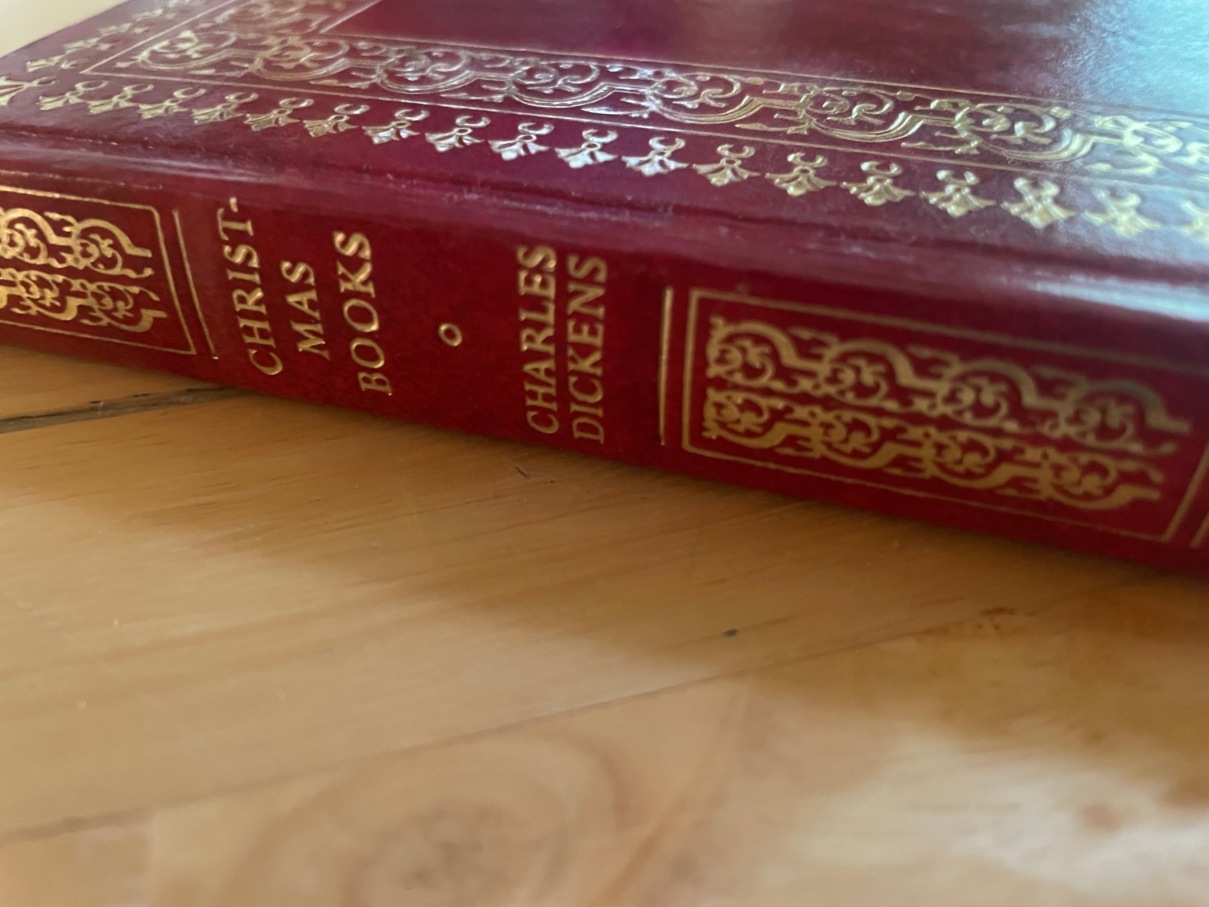 Christmas Book - Charles Dickens